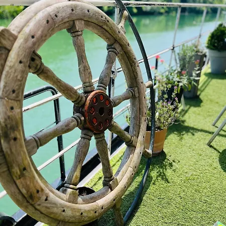 Péniche - Eden Couette-café Samois-sur-Seine